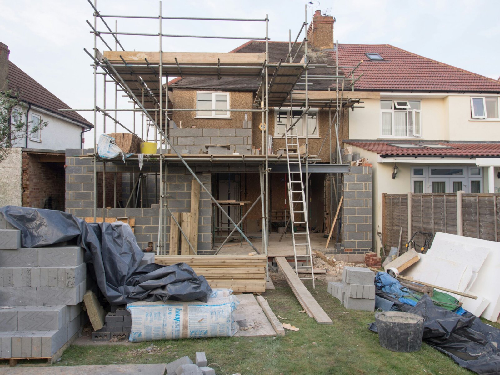 New build and house extension plumbing that cut costs, boost comfort and run efficiently