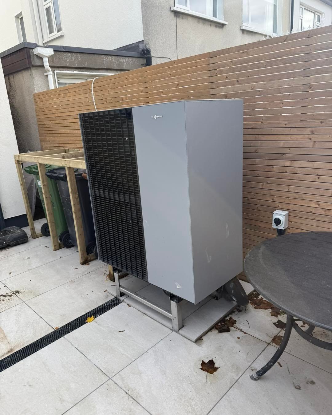 dawson-mechanical-and-renewables-viessmann-aire-toheat-dublin-project-1